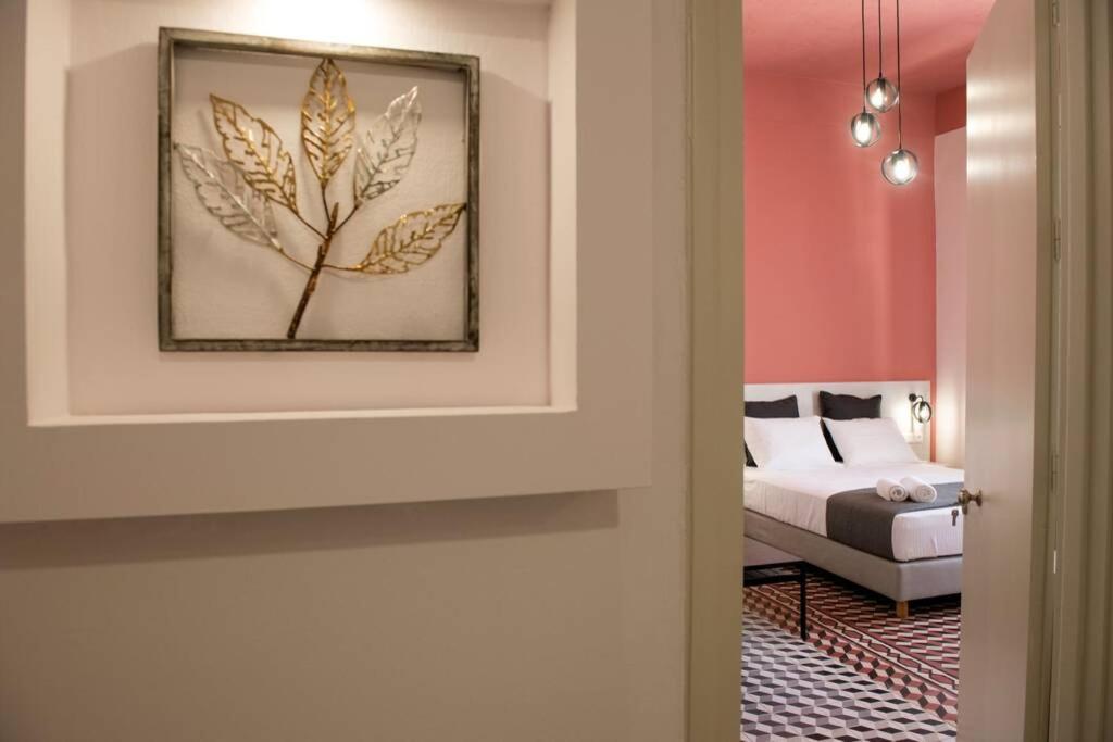 Elegant Apartment In The Heart Of Heraklion Bagian luar foto