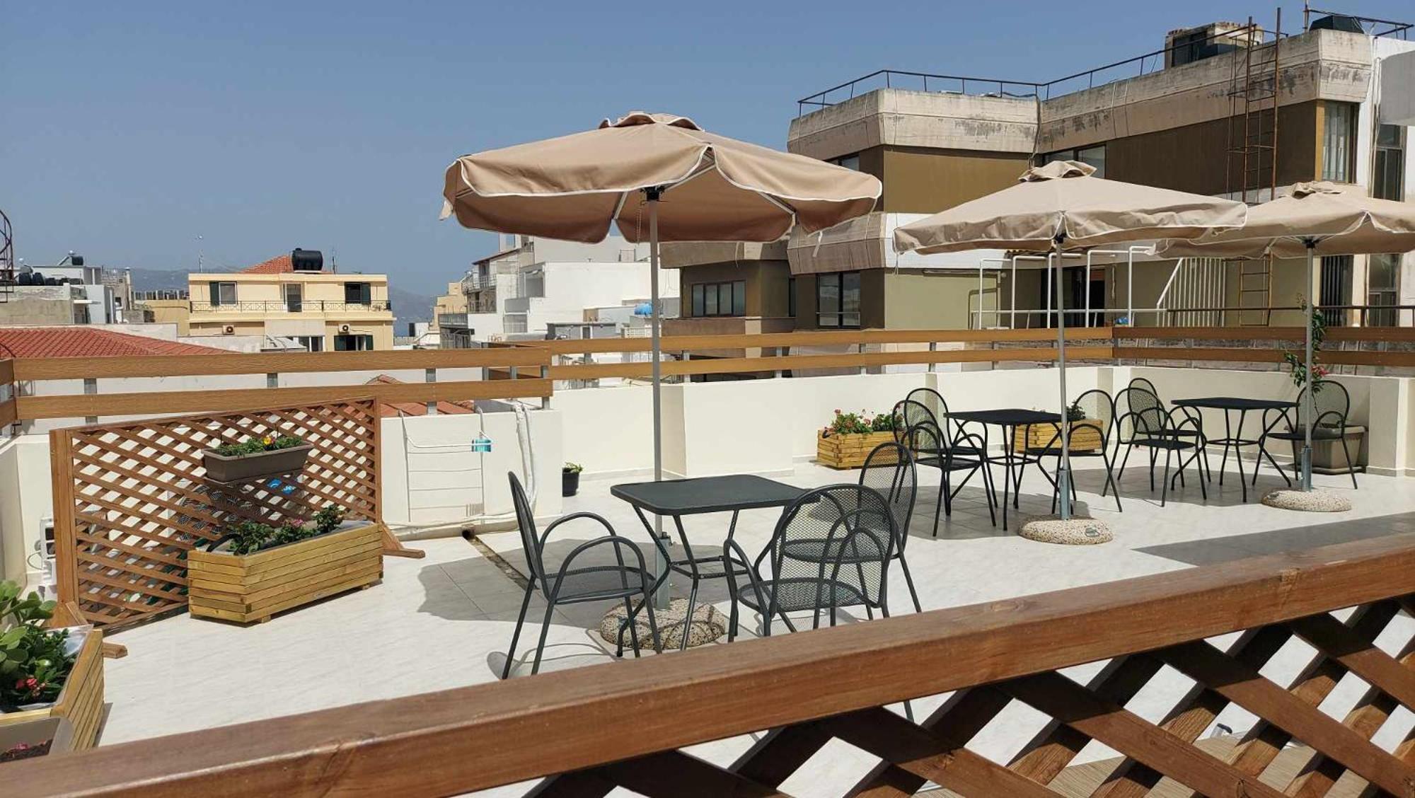 Elegant Apartment In The Heart Of Heraklion Bagian luar foto